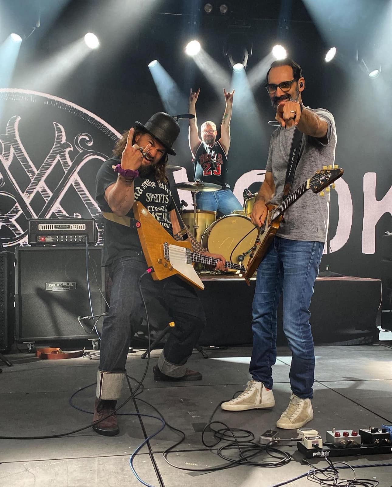 jason-momoa-explorer-bass4.jpeg