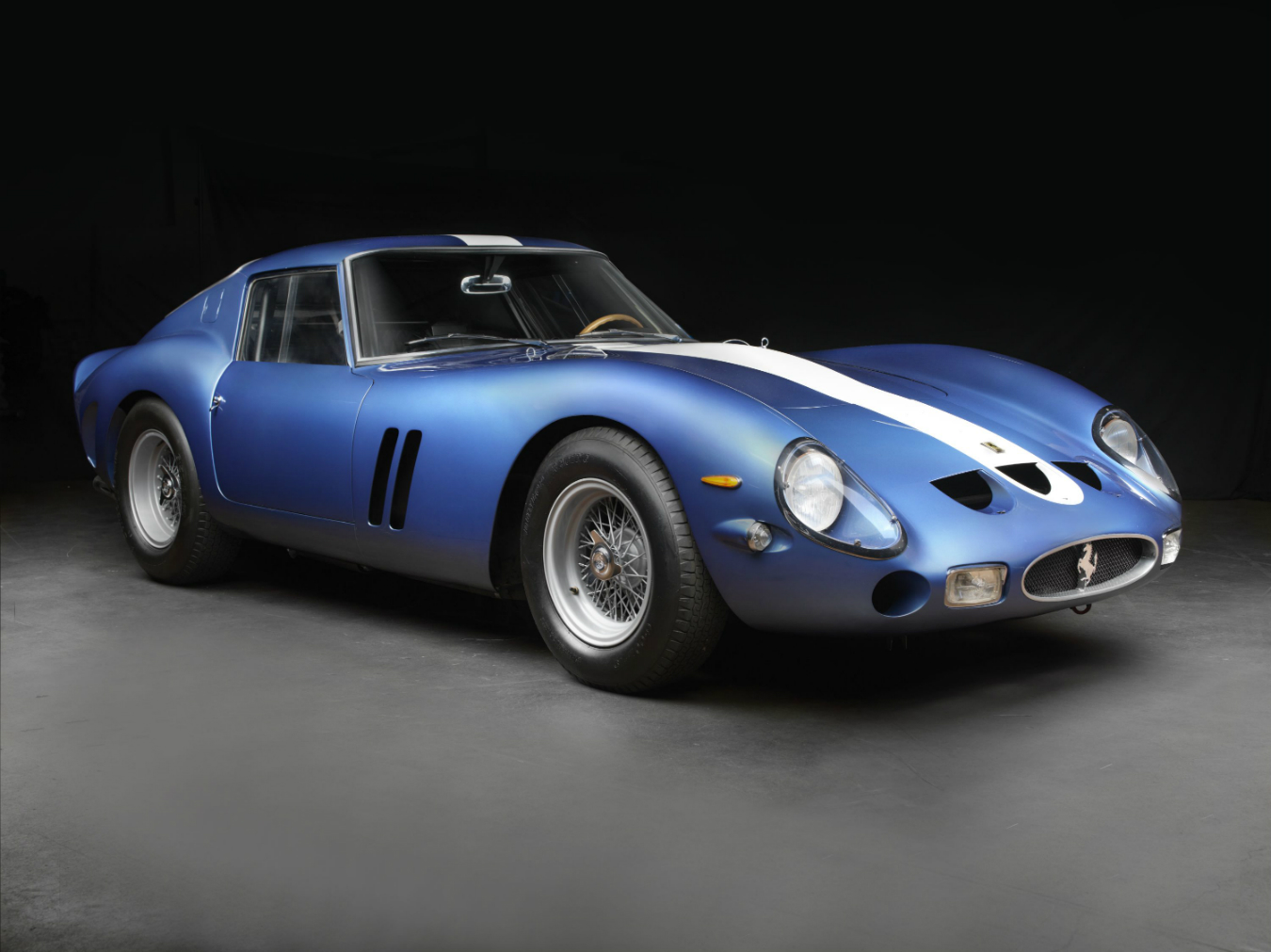1962-Ferrari-GTO_front-3-4_Harholdt.jpg