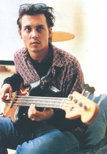 big_Johnny-johnny-depp-57879_450_643.jpg