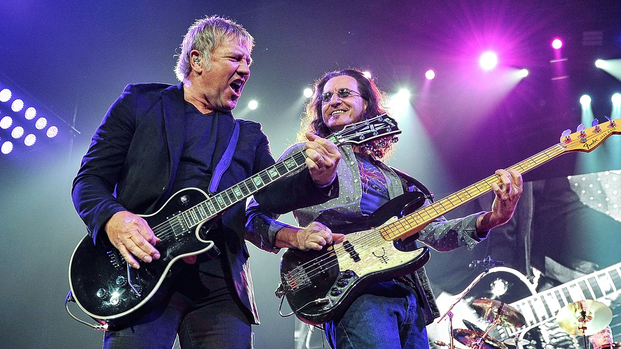 www.guitarplayer.com
