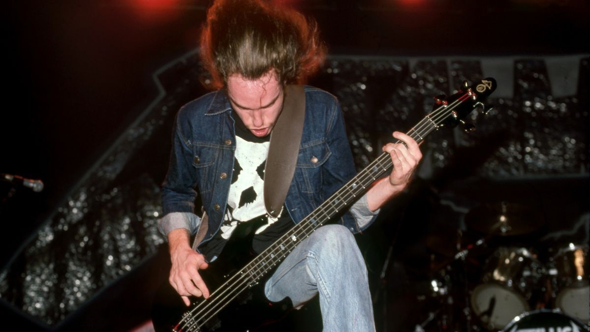 www.guitarworld.com