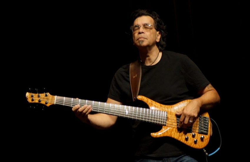 Jimmy-Haslip-850x550.jpg