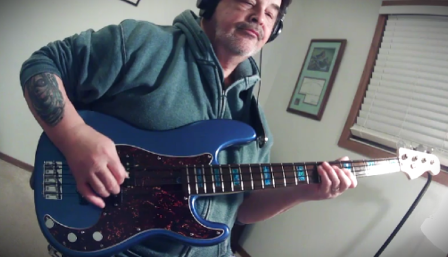 pick-playing.png