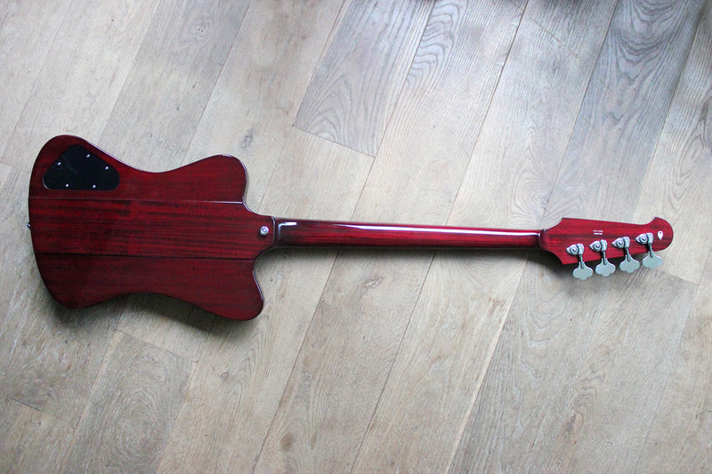 brooks-nachtkrapp-full-back-1500.jpg