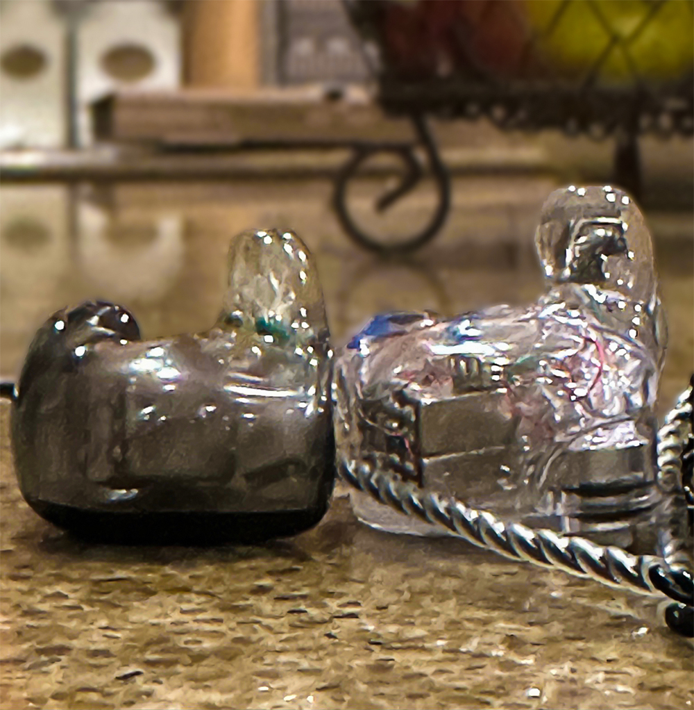 iem_cmpair.jpg