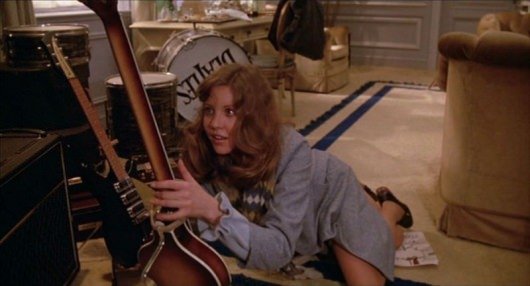 nancy-allen-I-wanna-hold-your-hand-530x286.jpeg
