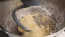 mixer-bigger-bolder-baking.gif