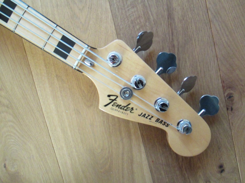 Fender_reissue-006-940x705.jpg